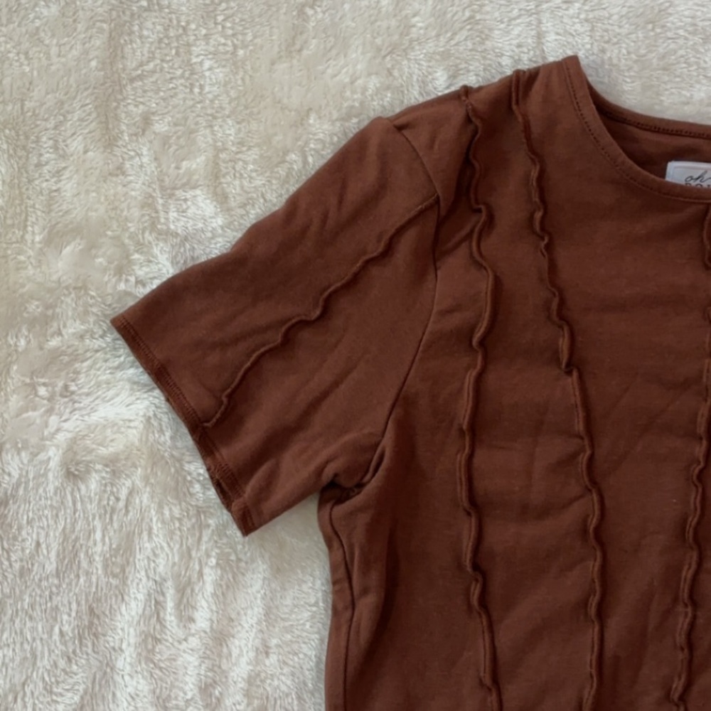 NWOT Oh Polly Exposed Seam Asymmetric Crop Top - Picture 5 of 10